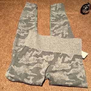 NVGTN camo leggings green (Tried on once and washed)